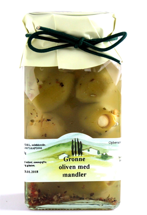 Grønne oliven m. mandel 250g